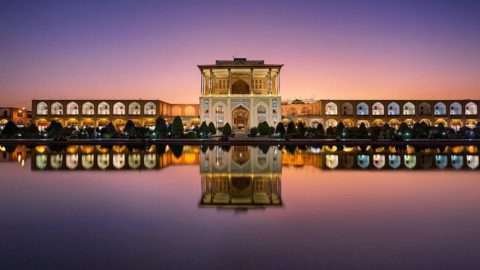 کاخ عالی‌ قاپو اصفهان