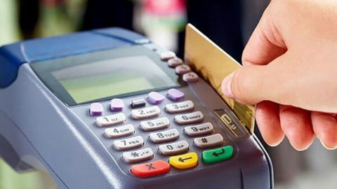 اتصال دستگاه‌ های کارتخوان به پرونده‌های مالیاتی به تعویق افتاد