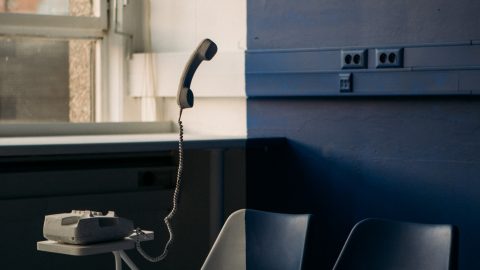 راه‌های مقابله با مزاحمت تلفنی 2