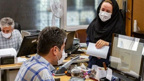 مجازات کارمندانی که واکسن نمی‌زنند